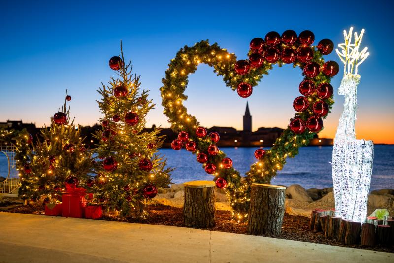 ADVENT POREČ – Experience Christmas magic by the sea 